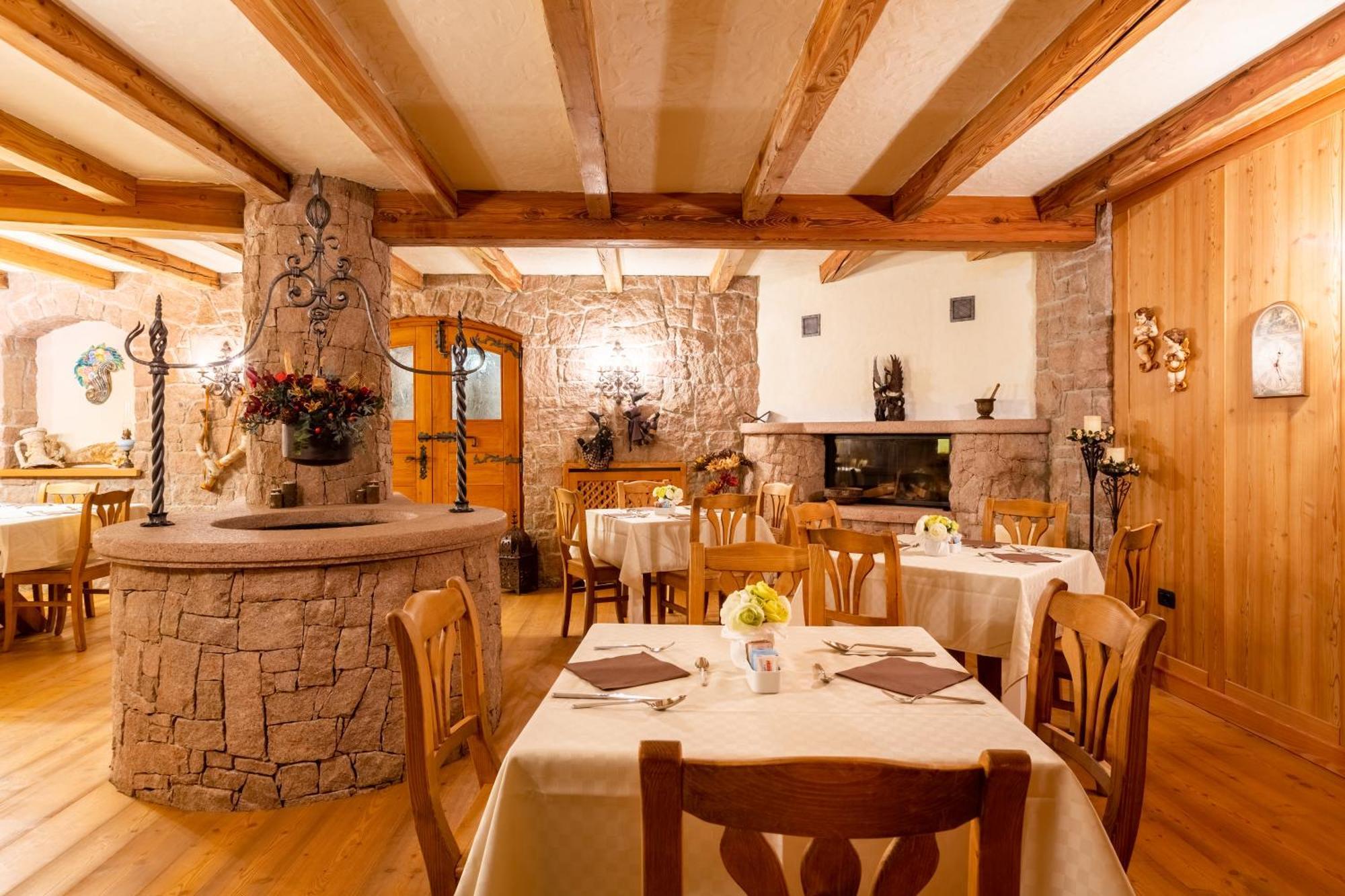 Appartamento Le Colonne - Relais Villa Quercia Tassullo ภายนอก รูปภาพ